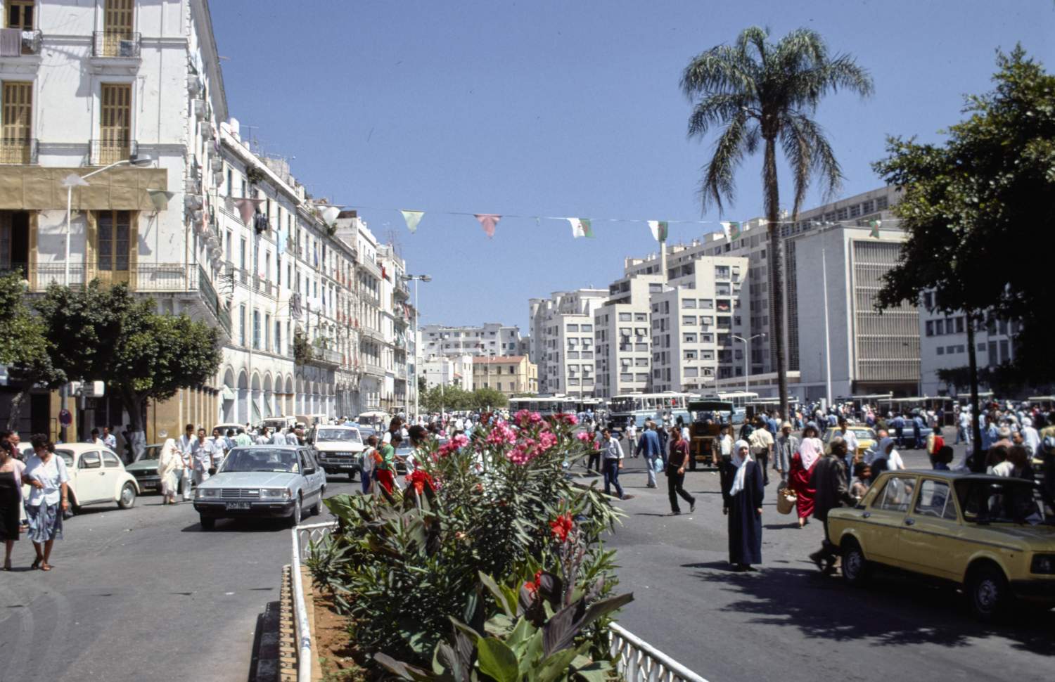 View of street around Place des Martyrs&nbsp;