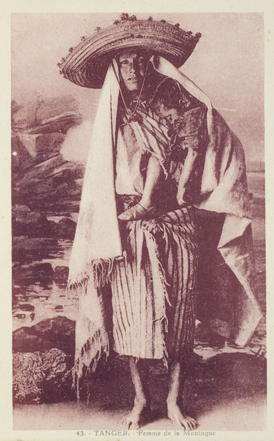 Portrait of a woman in traditional Riffi attire