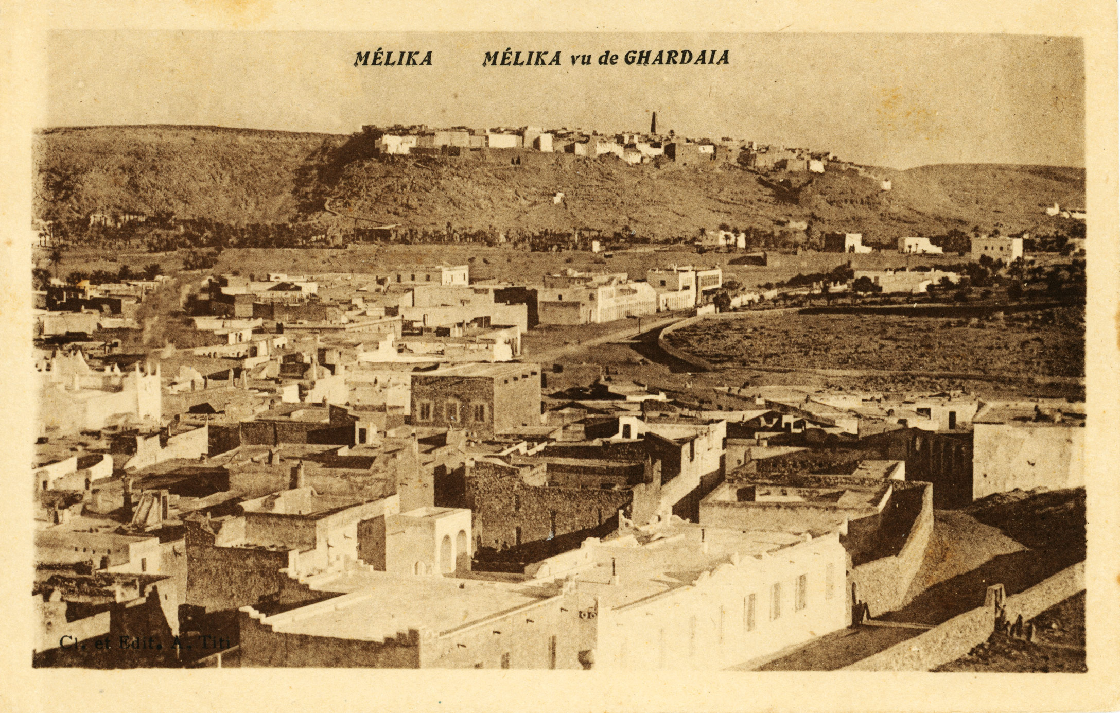 <p>View to Mélika from Ghardaia</p>
