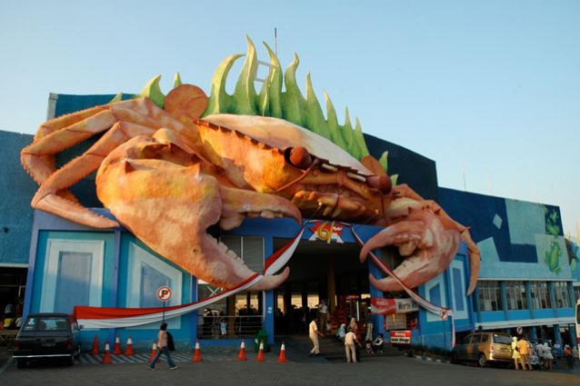 Main entrance of WBL, the gigantic red crab
