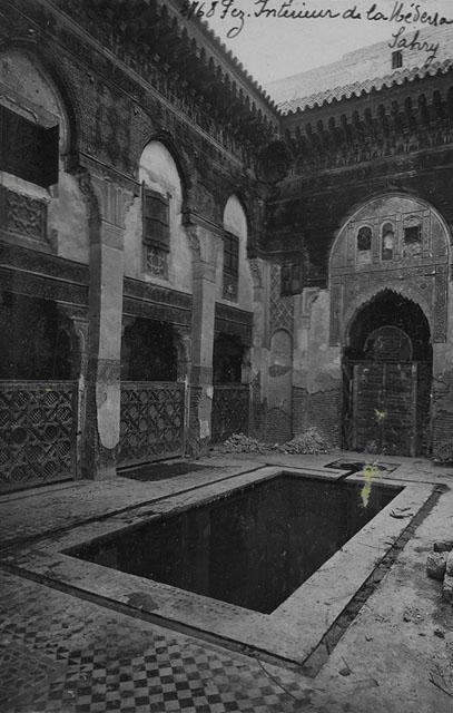Interior view of courtyard of Sihrij Madrasa / "Fez, Intérieure de la Médersa Sahry"