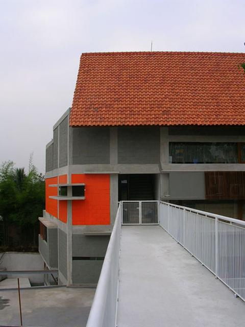 Bridge connecting classroom to basketball court