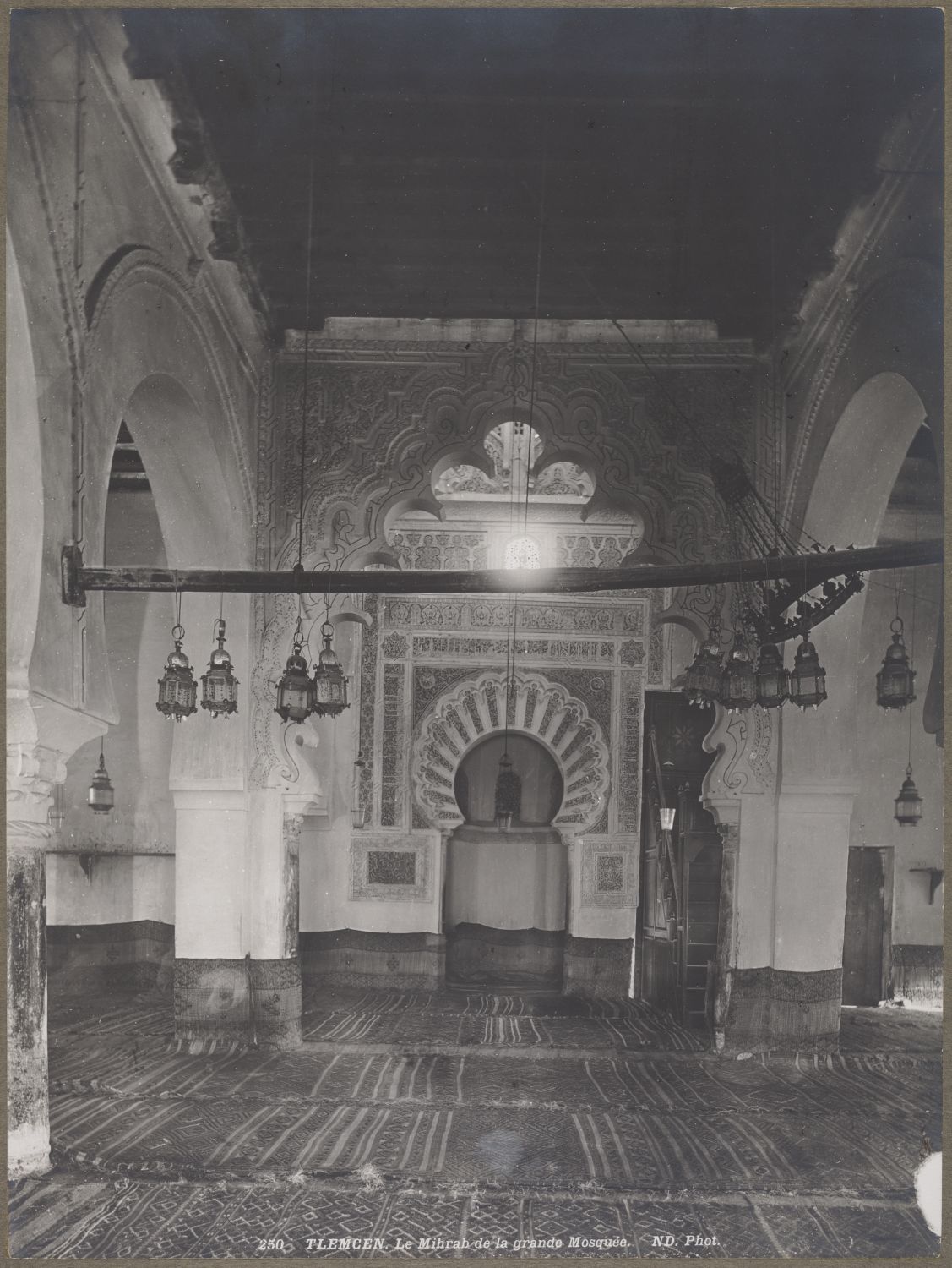 Interior view to the elborately decorated mihrab niche