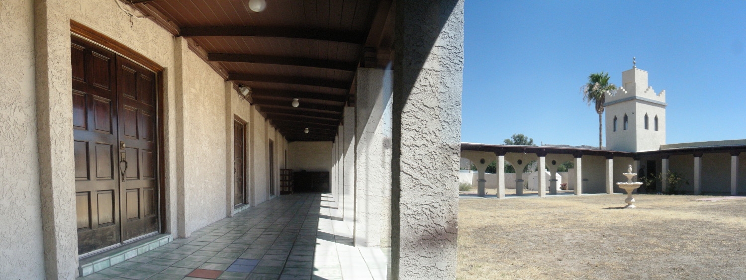Arcade and courtyard, with doors to prayer hall at left