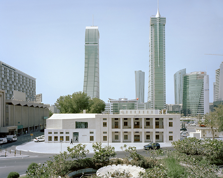 <p>General view of the post office from Bab Al Bahrain.</p>