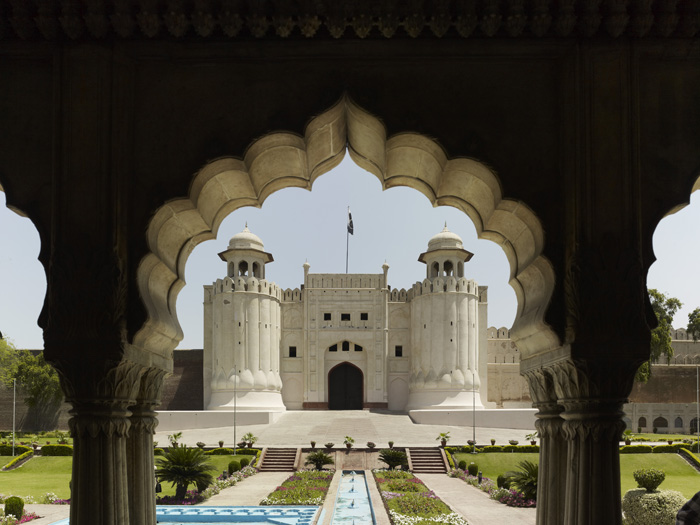 Lahore Fort Complex, Alamgiri Gate from the marble pavilion in Hazuri Bagh