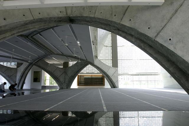 The Main Prayer Hall - Asymmetrical Arch view