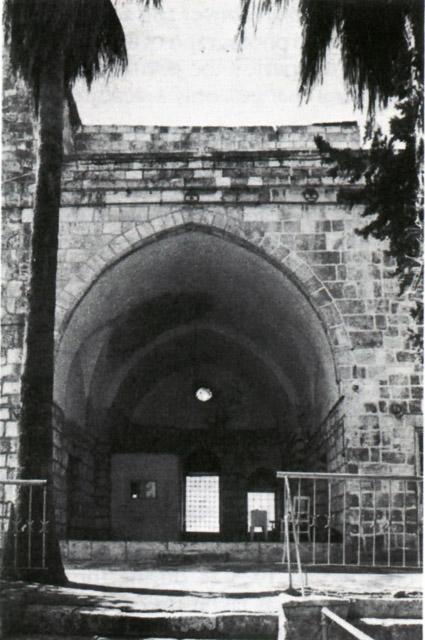 Madrasa Amir Sanjar al-Jawiliyya - Exterior view of iwan of the al-Jawiliyya