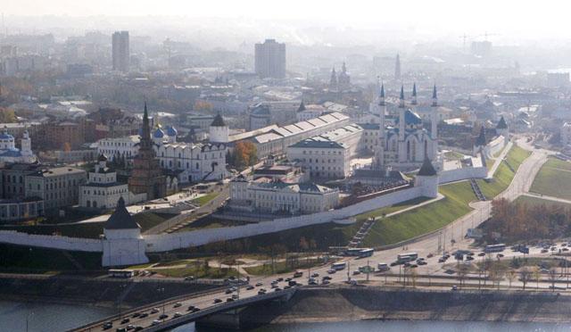 Kazan Kremlin ensemble in the city