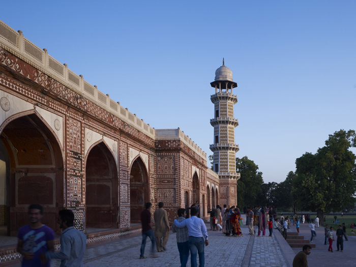 Jahangir’s mausoleum, podium, looking south