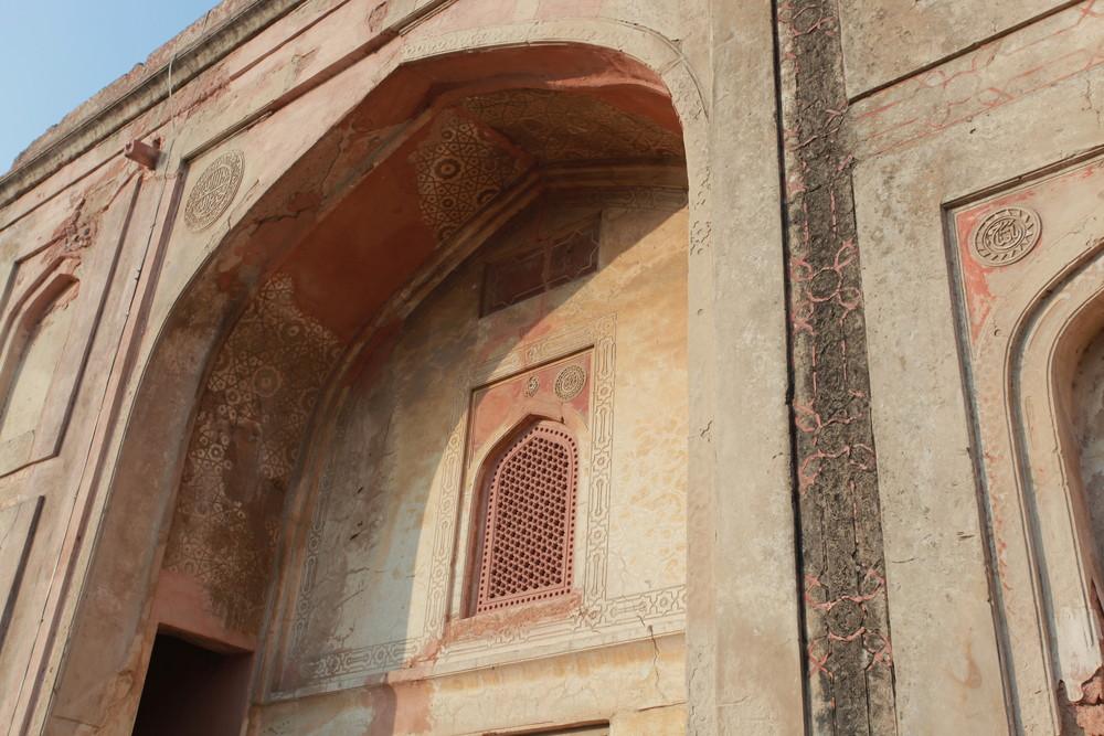 Lakkerwala Burj - Facade detail