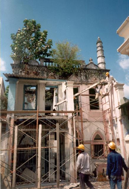Abdul Gafoor Mosque Restoration and Extension - Entrance gate building - start of construction