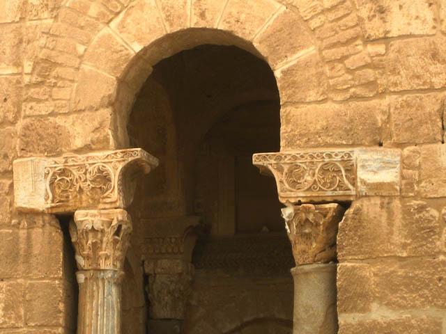 Ribat Sousse - Detail of column capitals supporting exterior arch of entrance portal