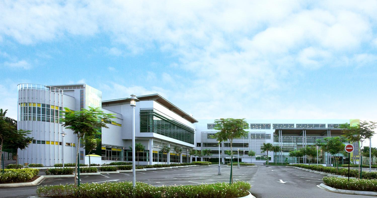 Located in an industrial zone and surrounded by factories, the Digi HQ strives to create a workplace for its 1,300 staff