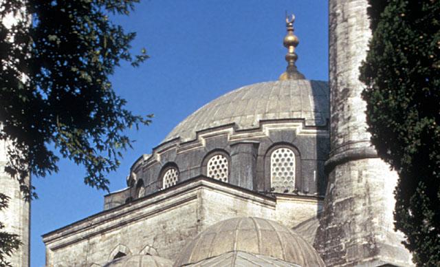 Detail view of the dome from west