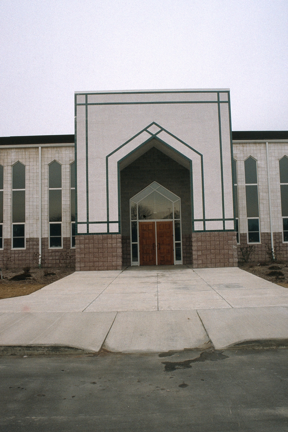 Main entrance, with pishtaq-style surround