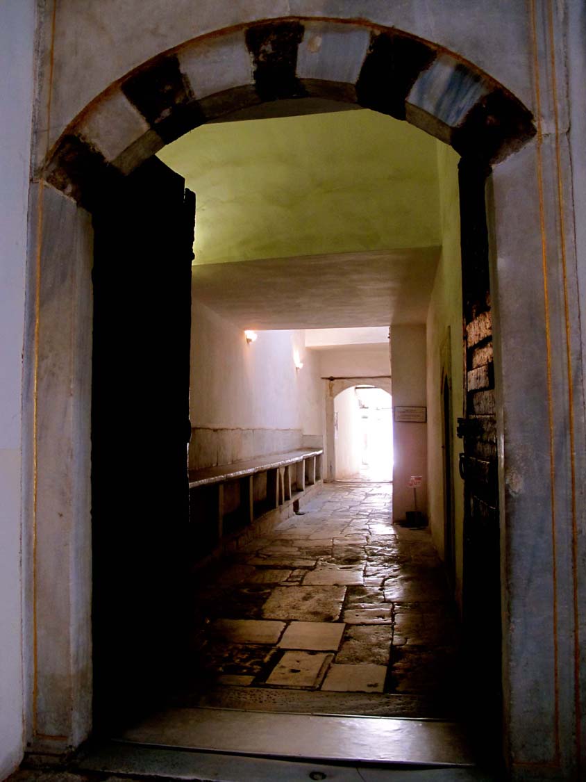 Corridor of the Concubines (Harem - Topkapi Palace)