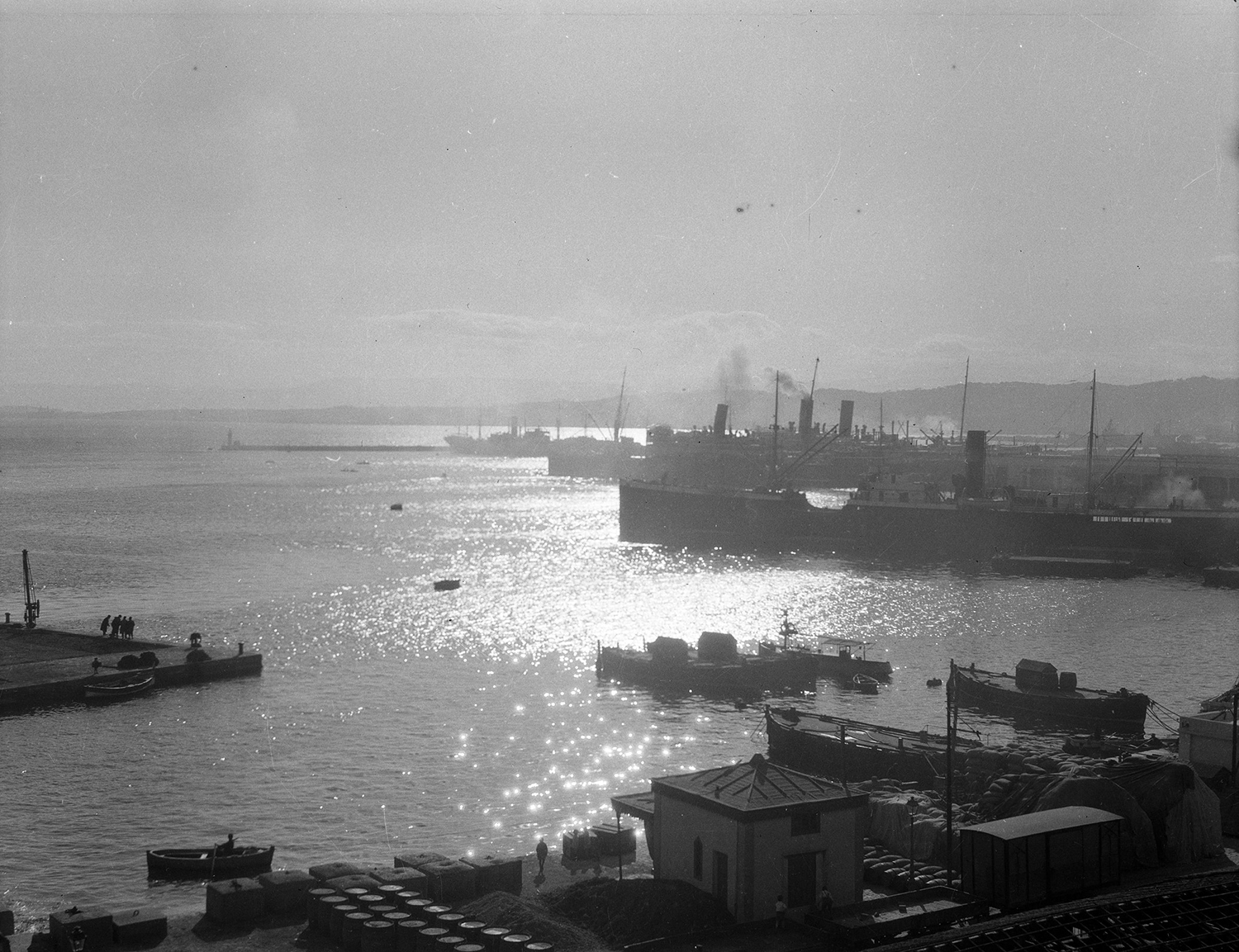 Algiers, General view of the port