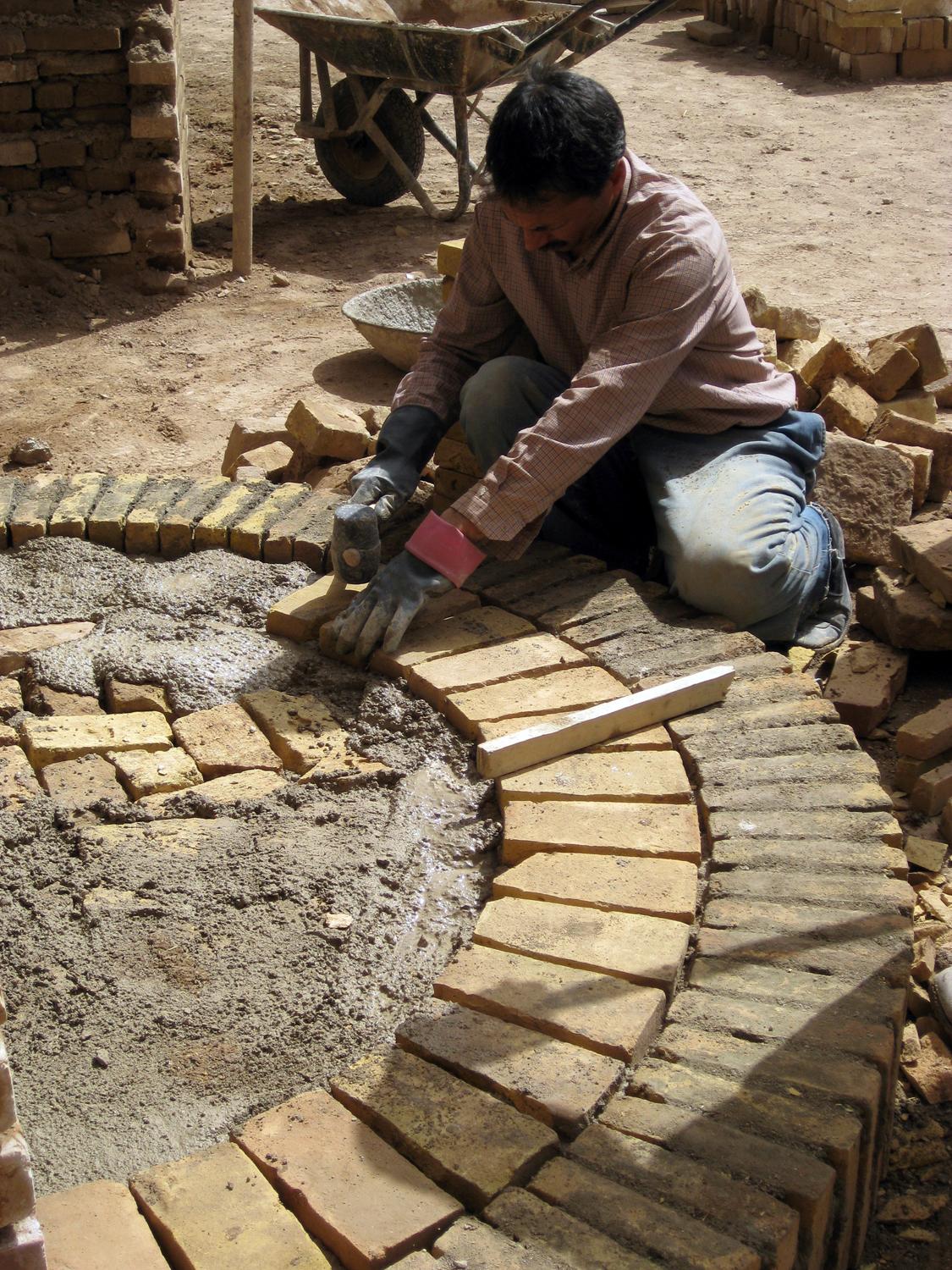 Laying of brick steps
