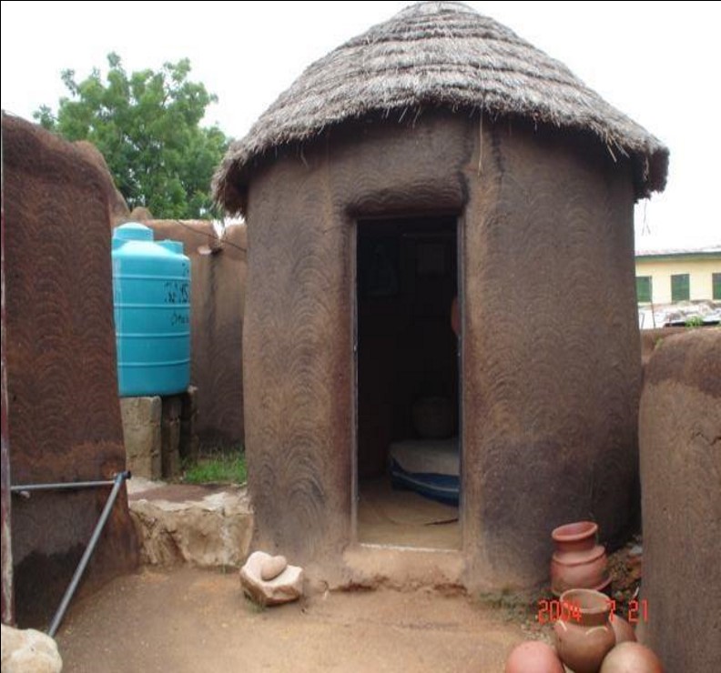 Gidan Makama Museum - A typical bedroom with roof