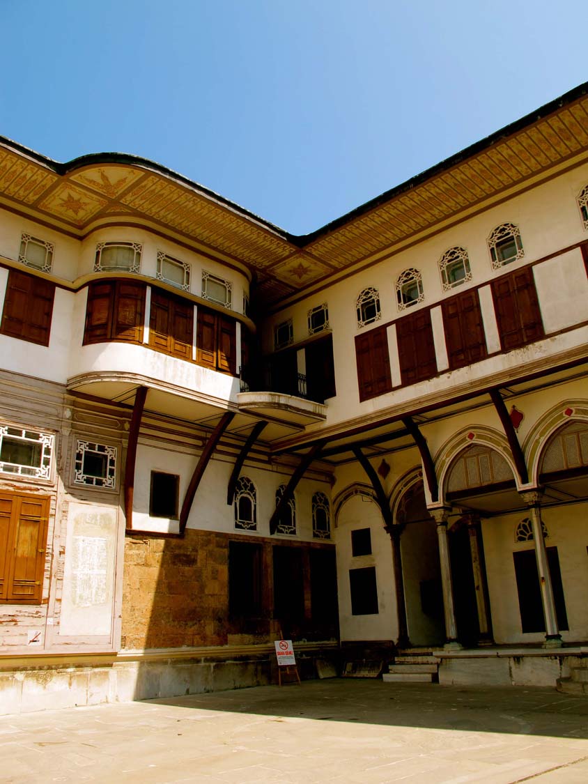 Apartments of the Sultan's Favorites/Mabeyn Courtyard