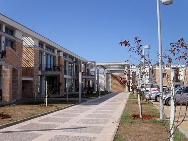 METU North Cyprus Campus Staff Housing - Pedestrian walkway