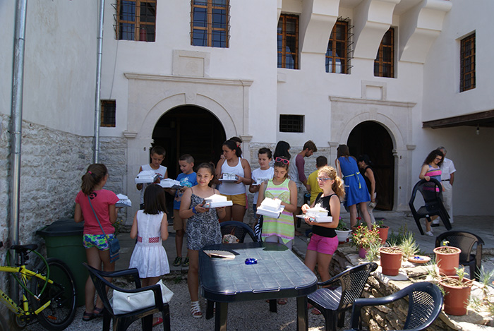 Babameto House Restoration - "E Ka Kush E Ka" heritage atelier for kids  