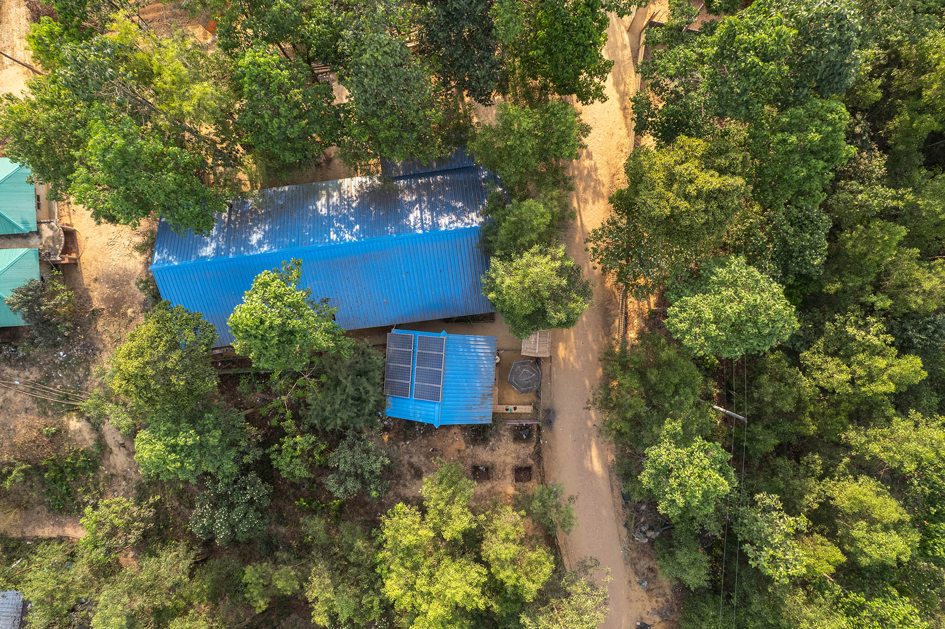 <p>Aerial view of the Hindupara Integrated Community Centre. It comprises two buildings with different programmes for women and men.&nbsp;</p>