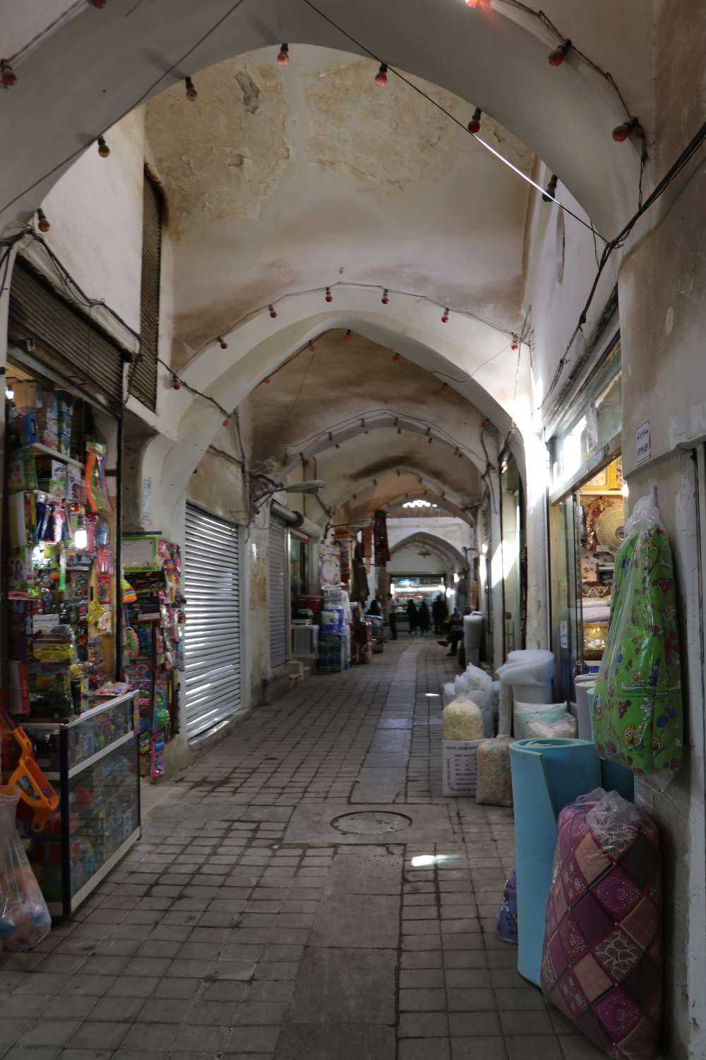 Bazaar passageway near Timchah of Amin al-Dawlah.