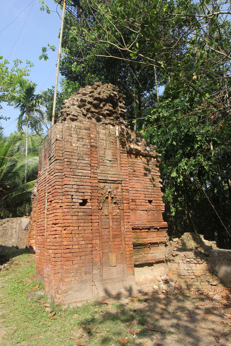 Remains of north east corner with corner turret