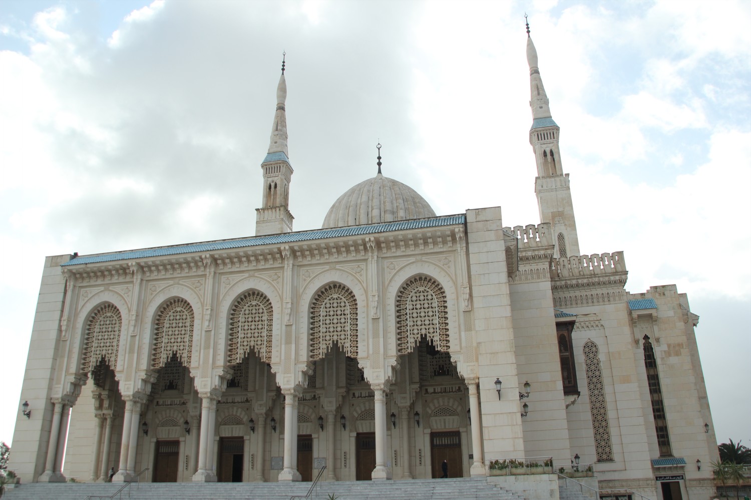 El Emir Abdelkader Mosque