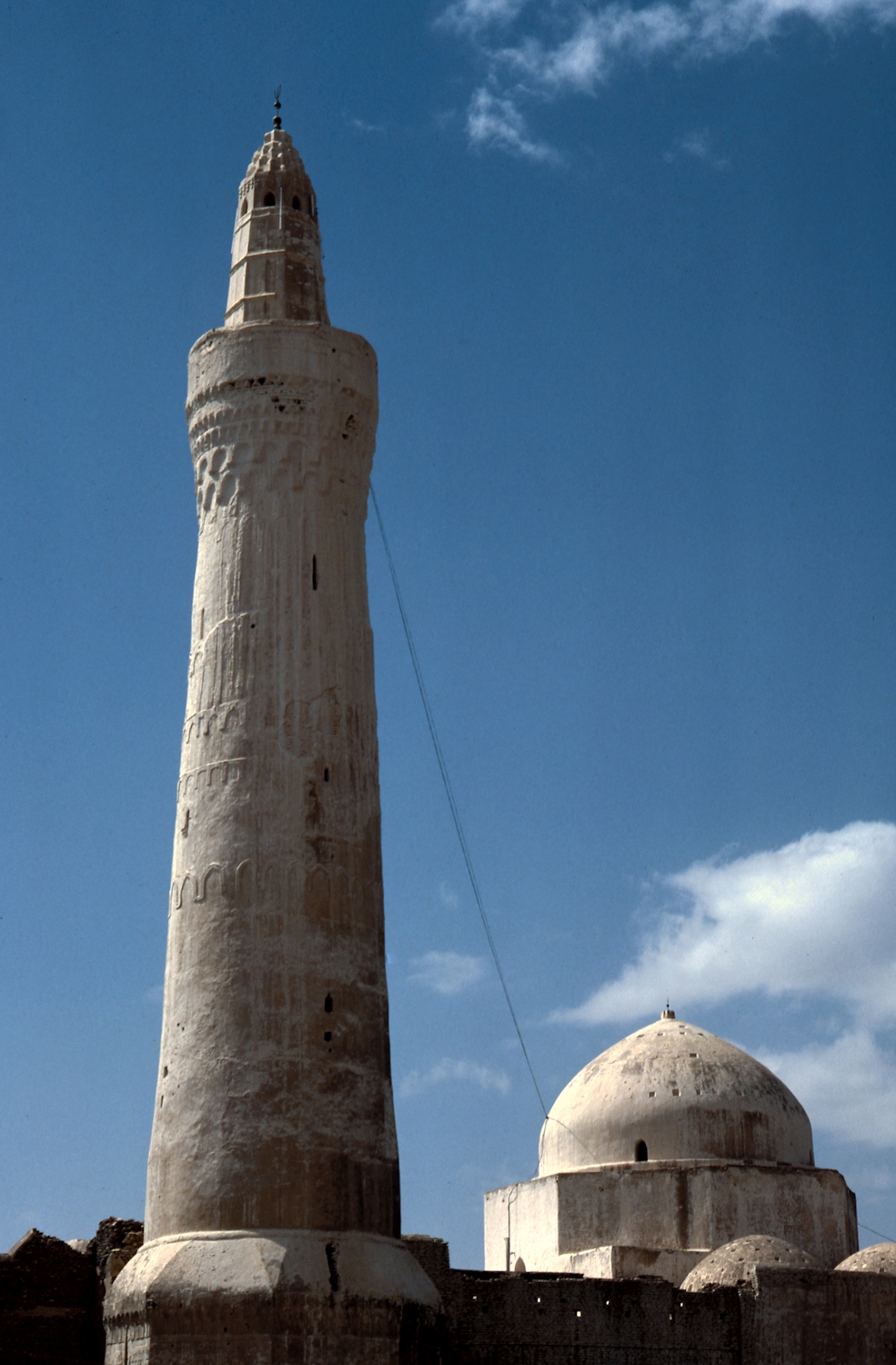 Zabid. Jami' al-Iskandariyya. Minaret and dome.