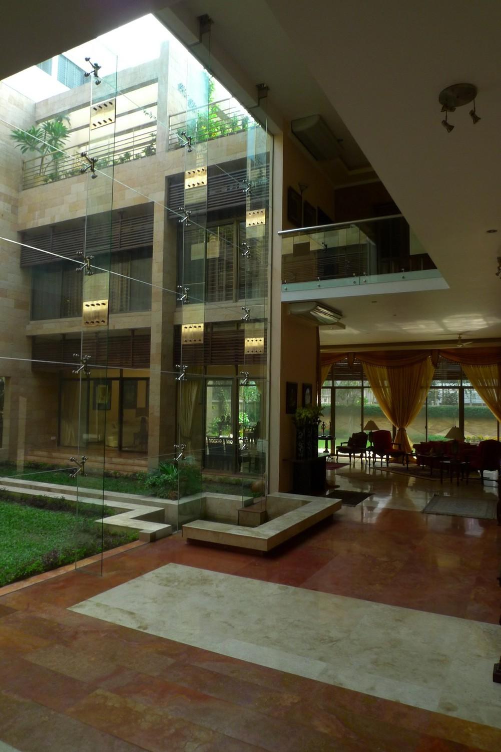 Shanchita Tiara House - Blurring the edge of the inside & outside