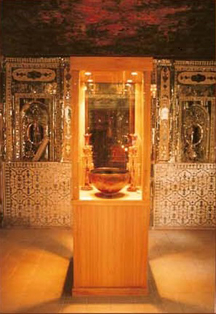 Permanent Qajar exhibition in Nassir al-Molk Mansion 