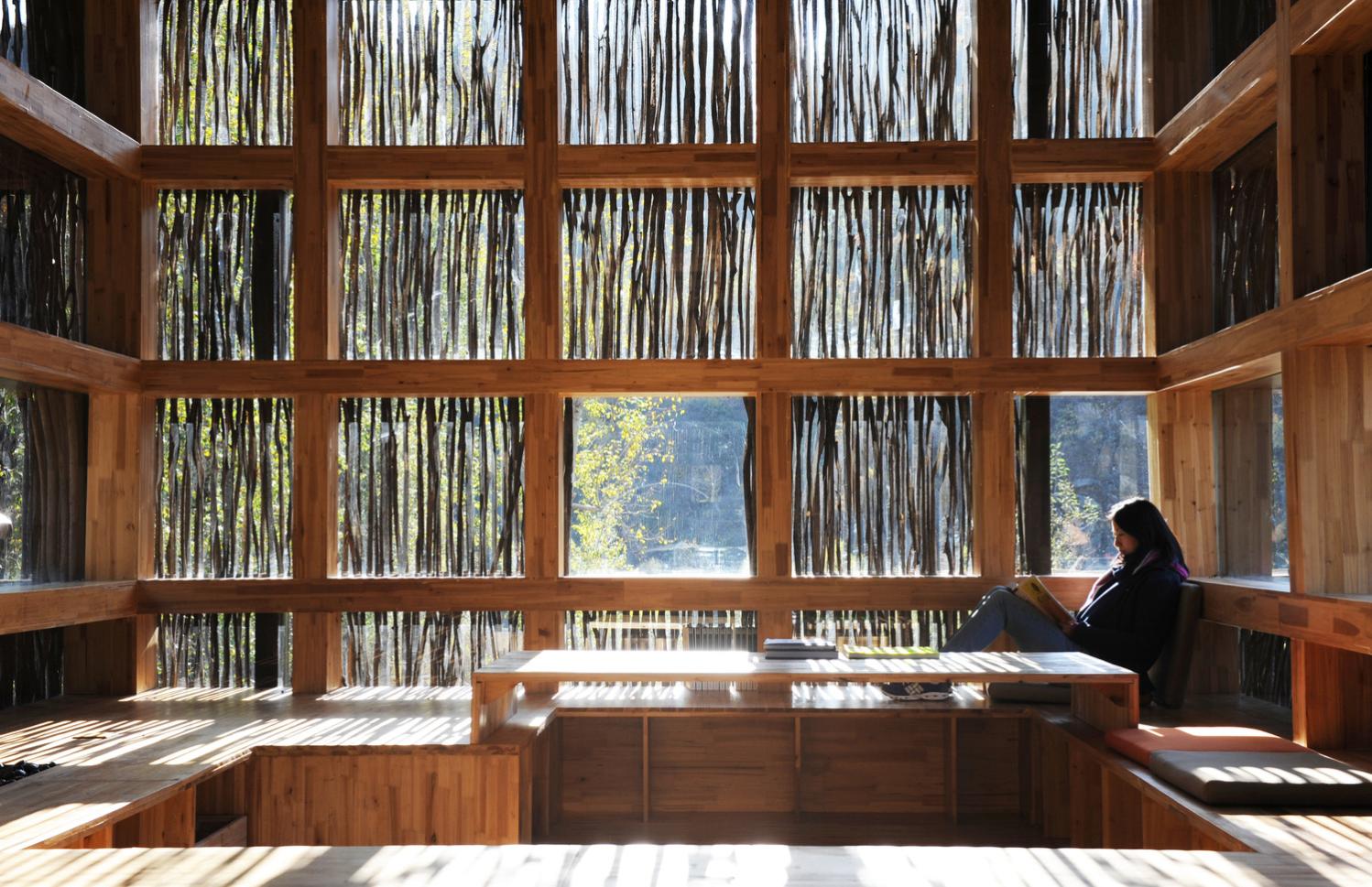 Liyuan Library - Interior view