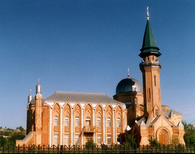 Eastern facade of the mosque