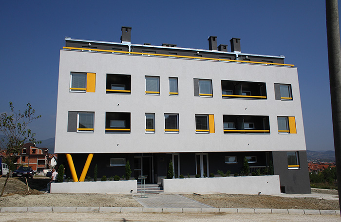 Yellow house, front facade 