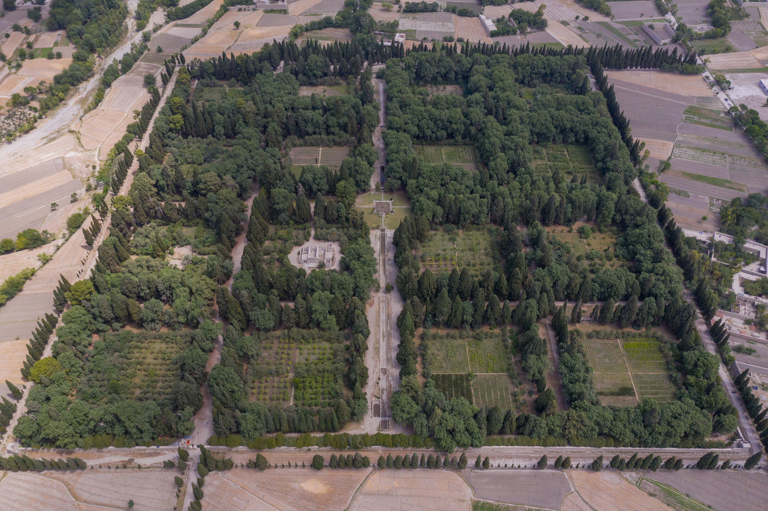 <p>Drone capture over the garden showing the 16 quadrants of the <em>chahar-bagh</em> scheme</p>