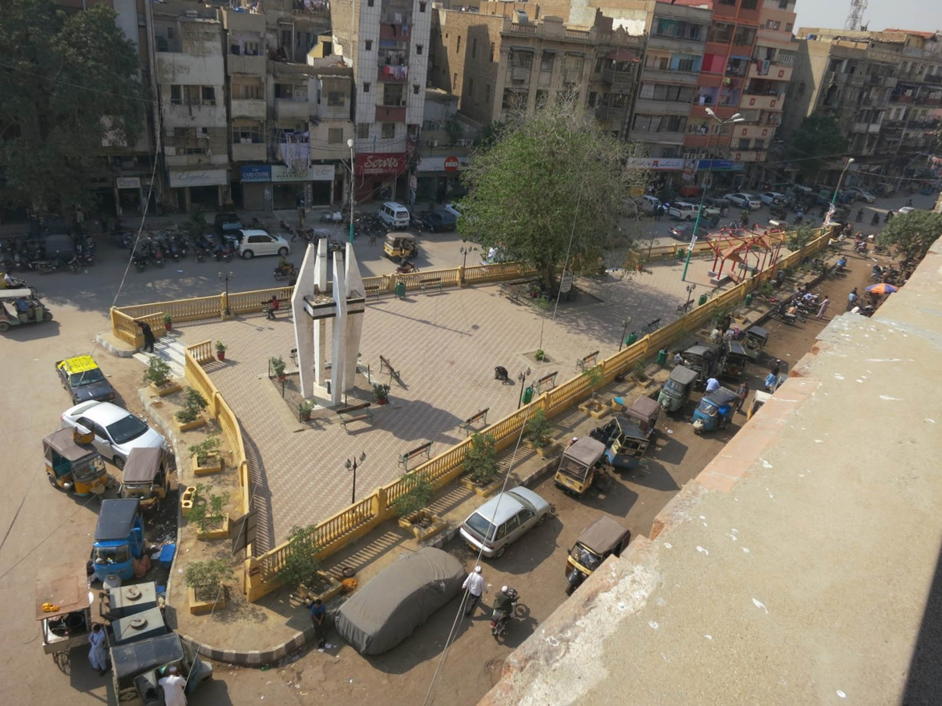 <p>Aerial View of the Chowk from the roof top of a neighboring building.&nbsp;</p>