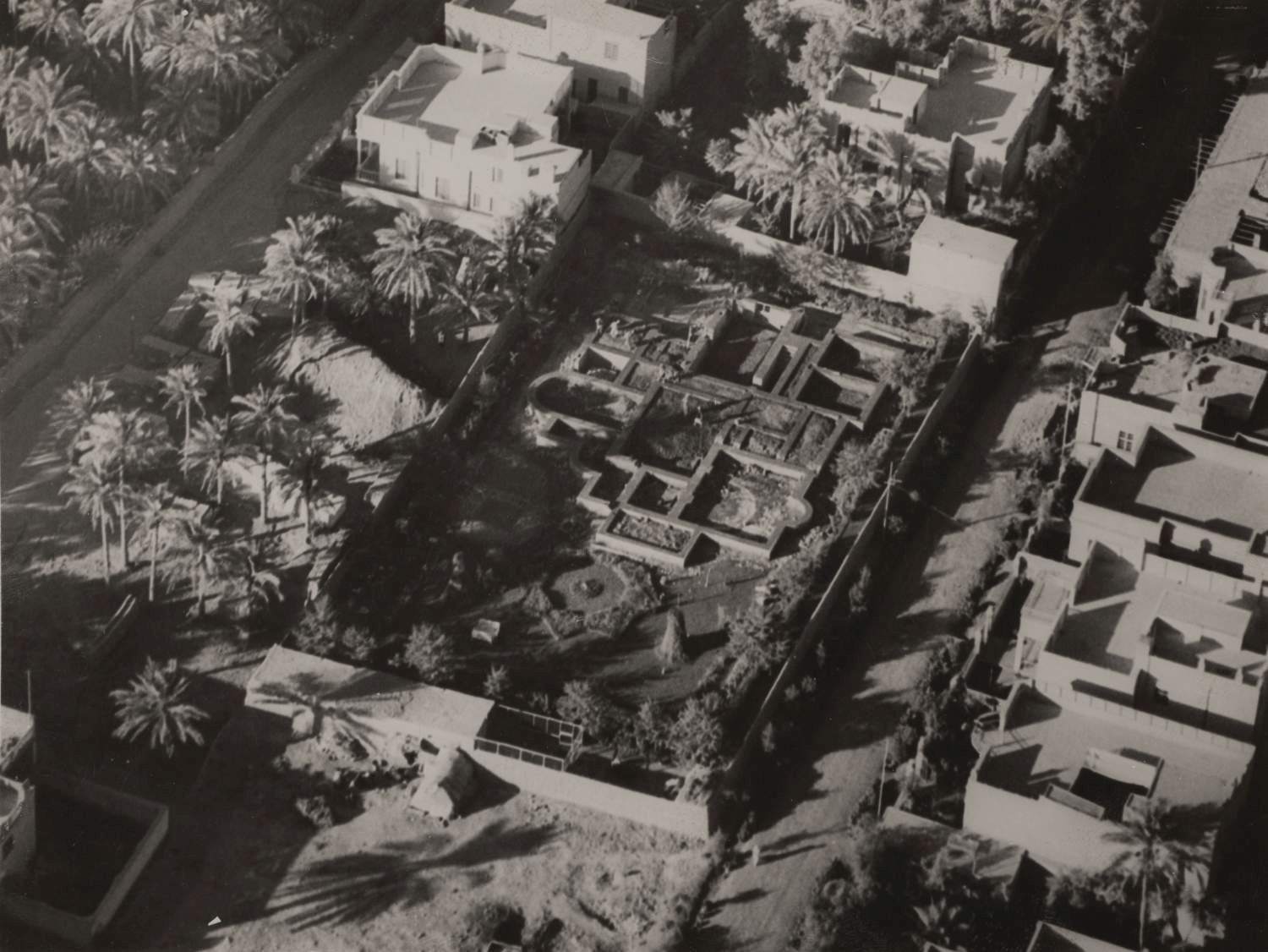 Foundation of the Kamil Chadirji House seen from above in a photo taken by the Iraqi Airforce.