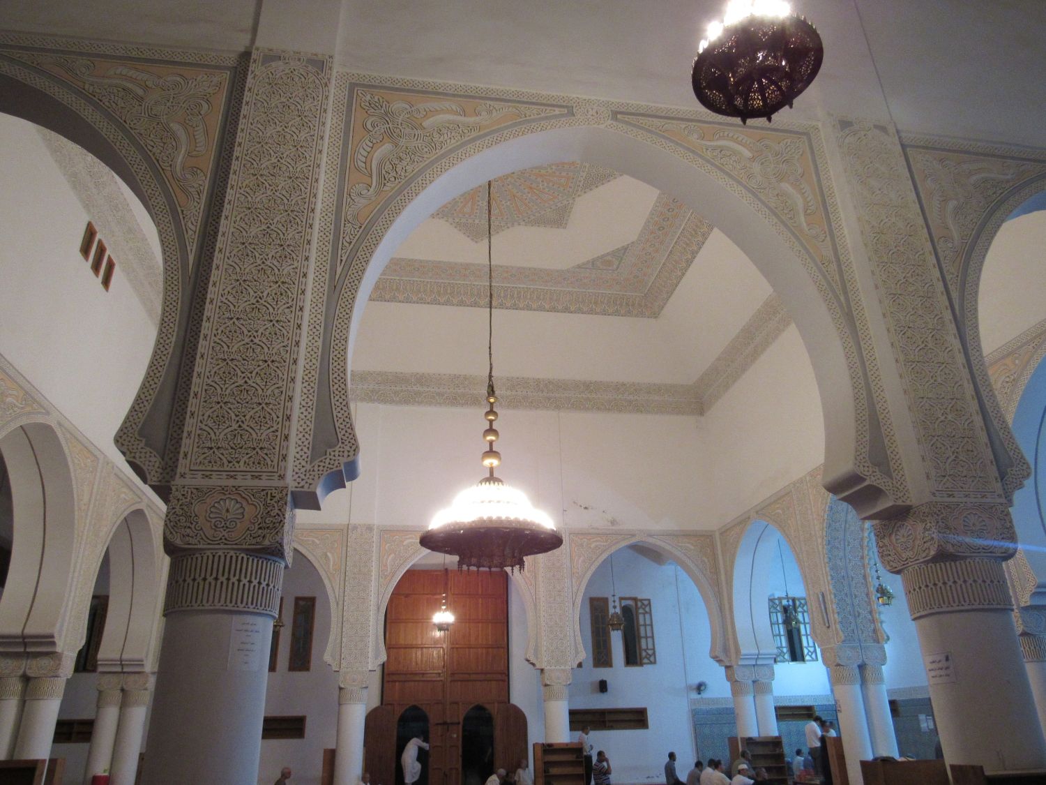 Interior view to the prayer hall ceiling