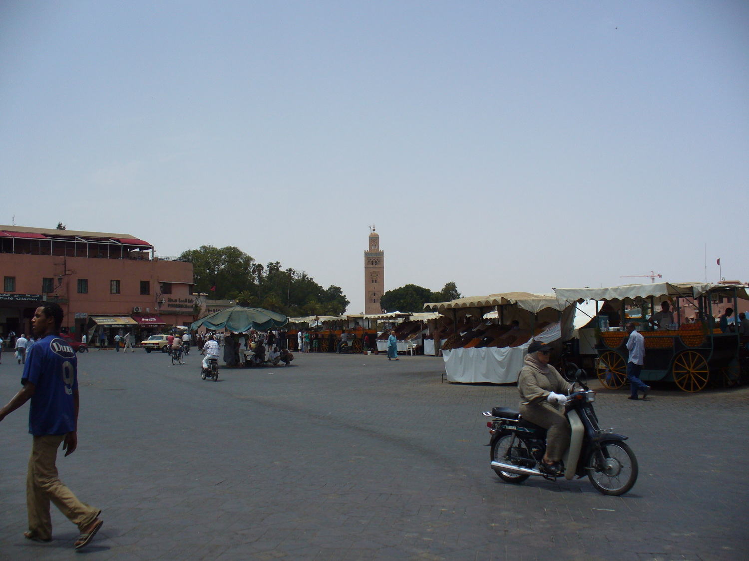 View of the square, with Kutubiyya Mosque minaret in background