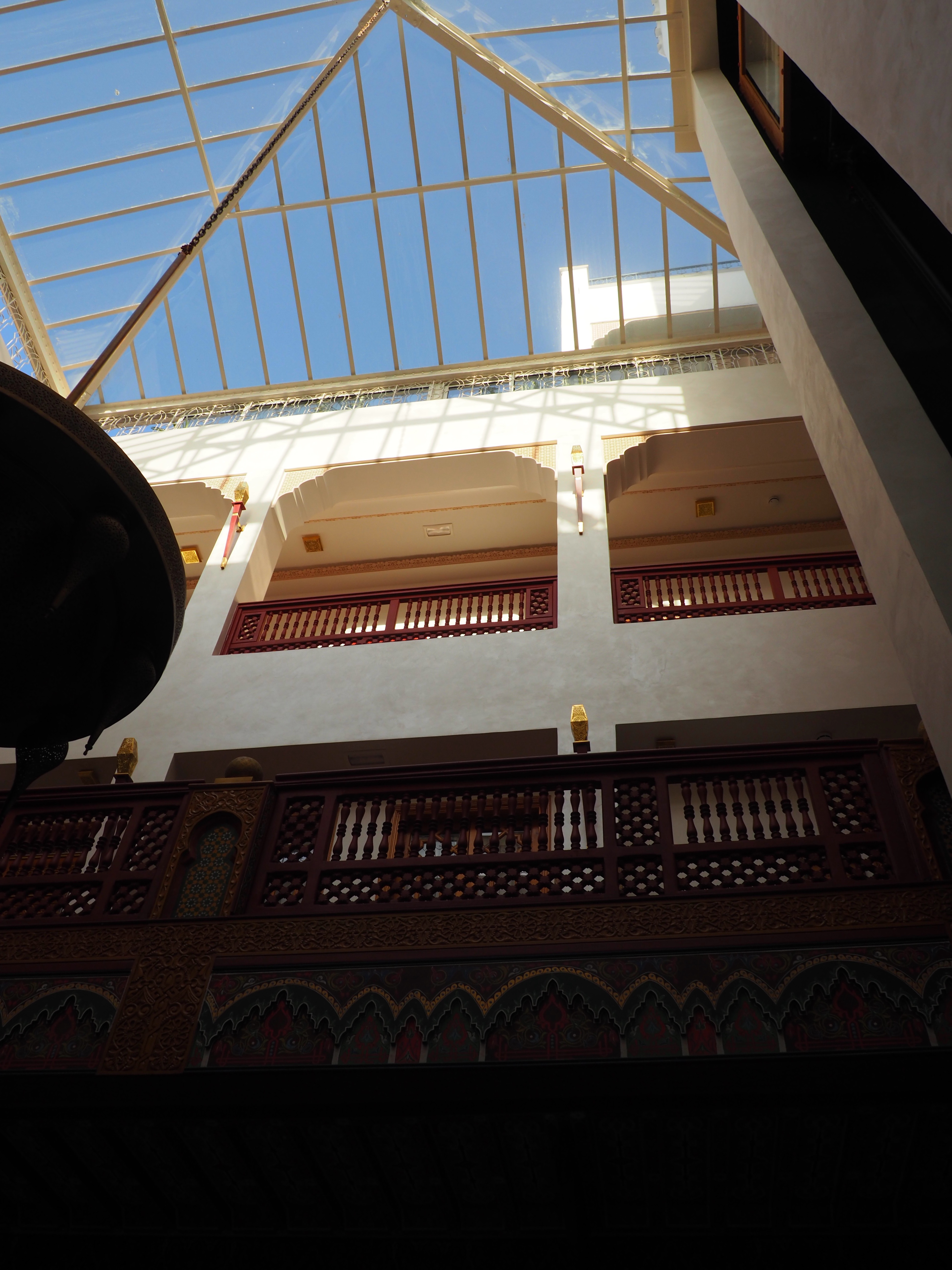 Bank al-Maghrib-Tanger, Medina - <p>Upward view to the skylight</p>
