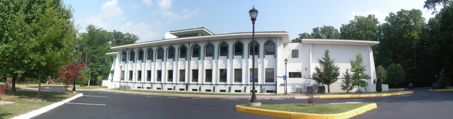 Panoramic view of the northwest facade