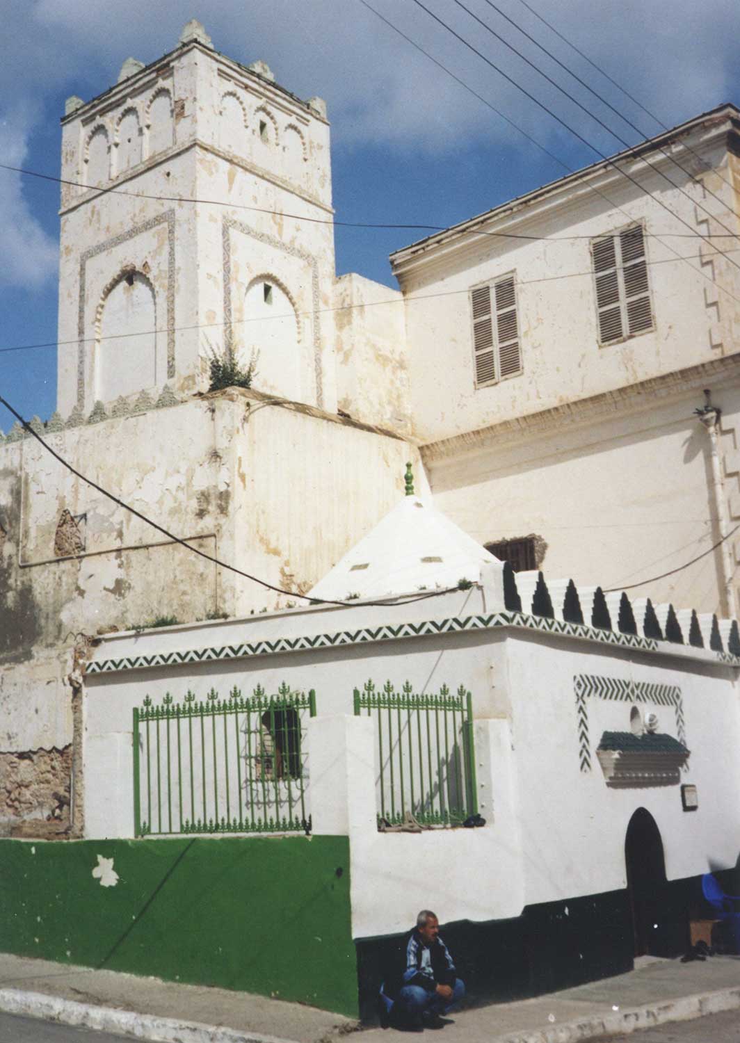  Shrine of Sidi El Houari (Muhammad b. 'Umar al-Huwârî, 1350-1439)