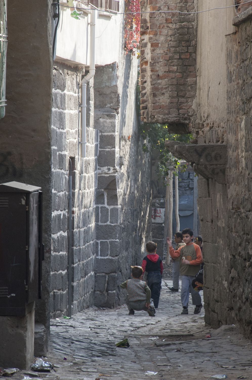 Diyarbakır, Turkey: view of street in old walled city.