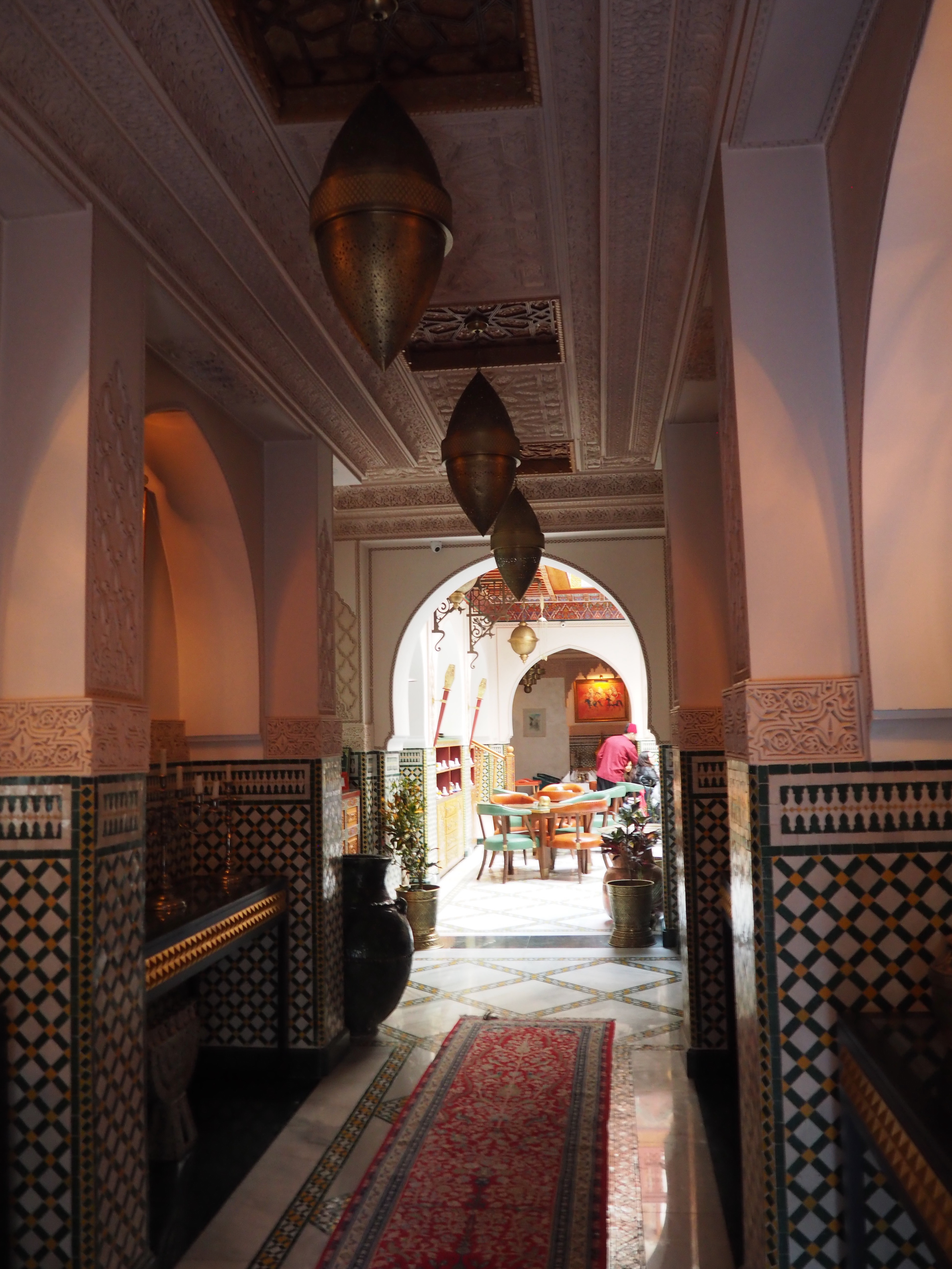 Bank al-Maghrib-Tanger, Medina - <p>View from the entry hall to the dining area</p>