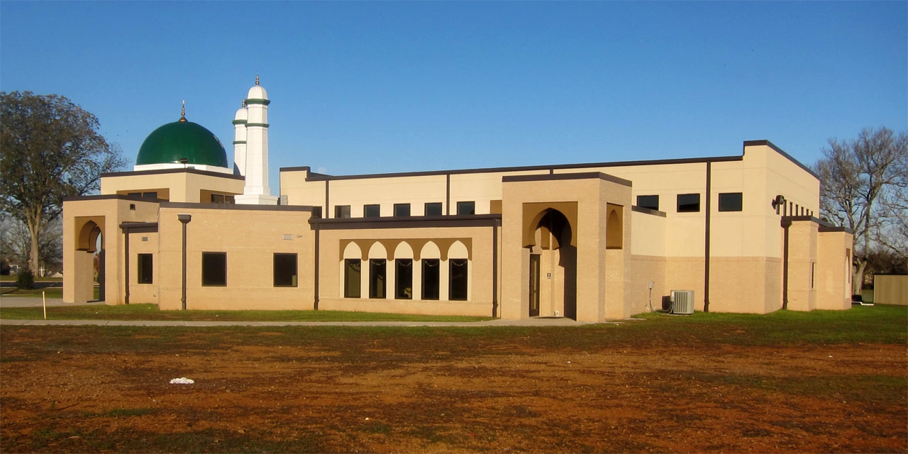 Islamic Center of Murfreesboro - Southeastern elevation