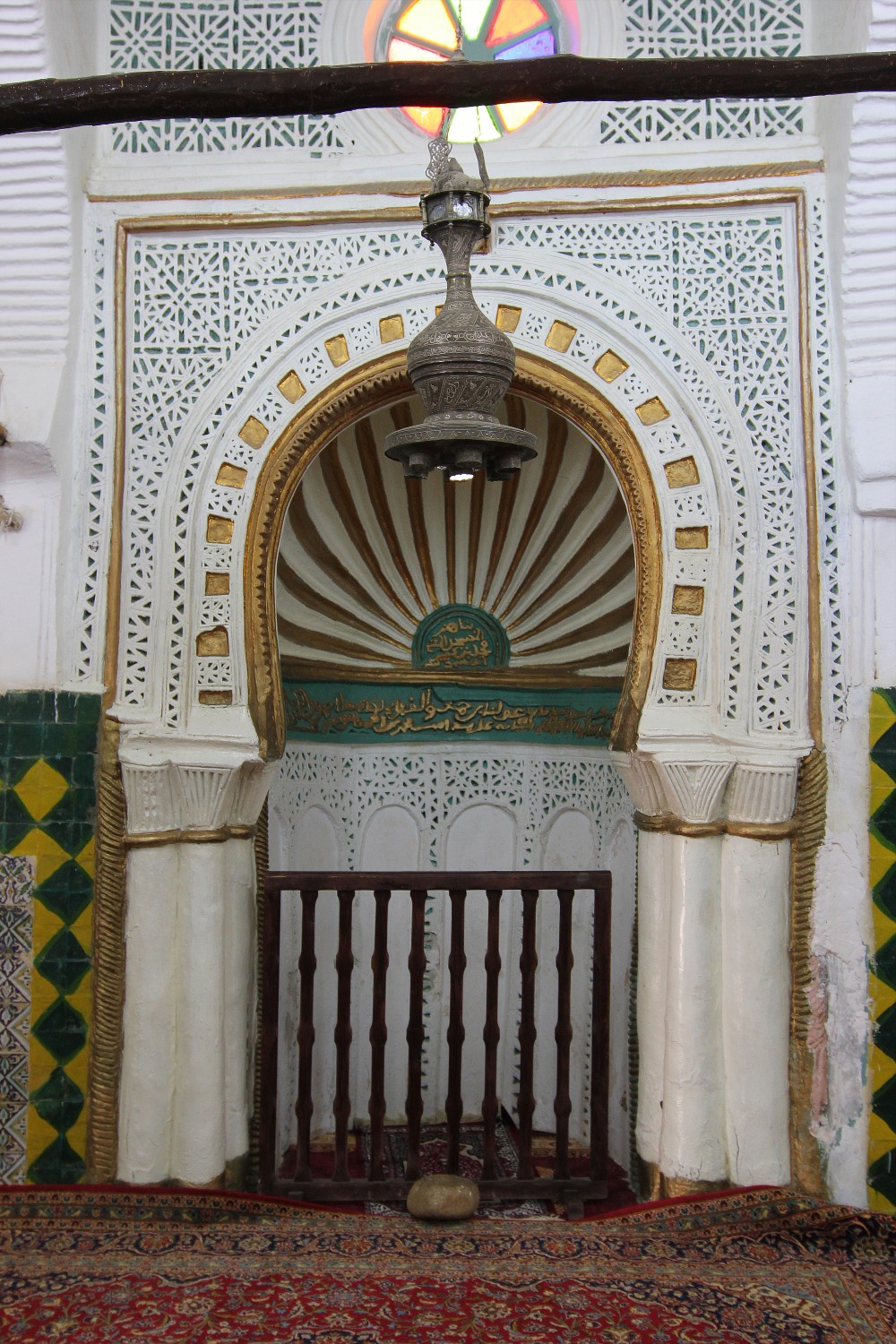 Mihrab decorated with chiseled flutes