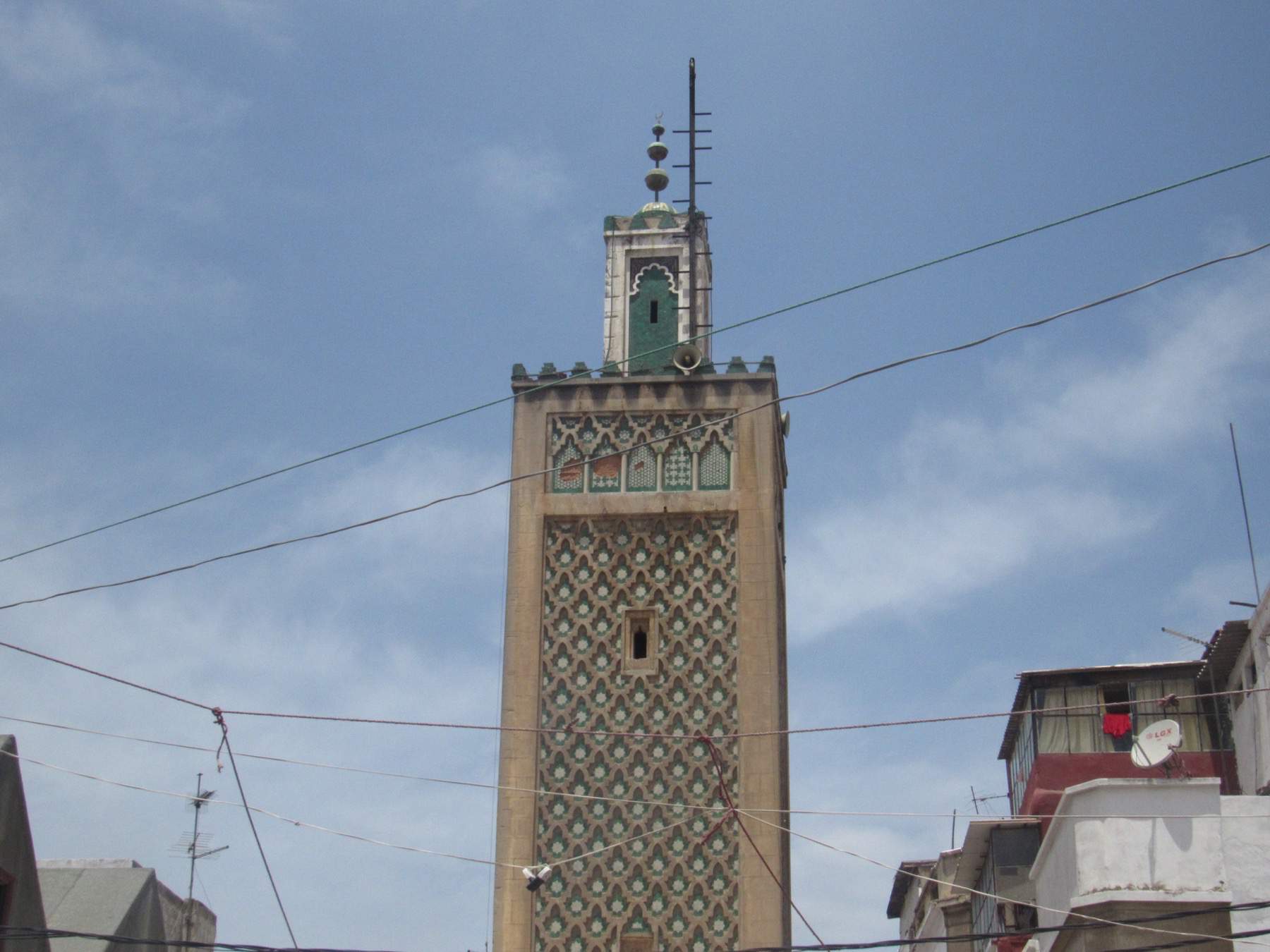 Exterior view of the top portion of the minaret